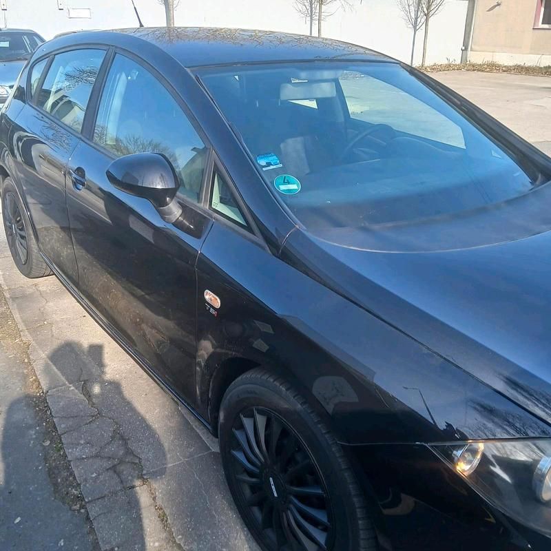 Gebraucht Seat Leon 92 PS (67 kW) 2010 Schwarz Kleinwagen