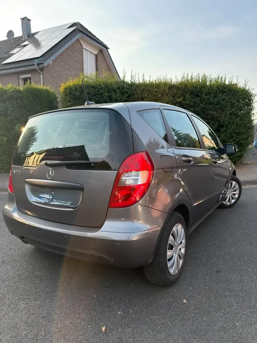 Gebraucht Mercedes A170 116 PS (85 kW) 2009 Grau Kleinwagen