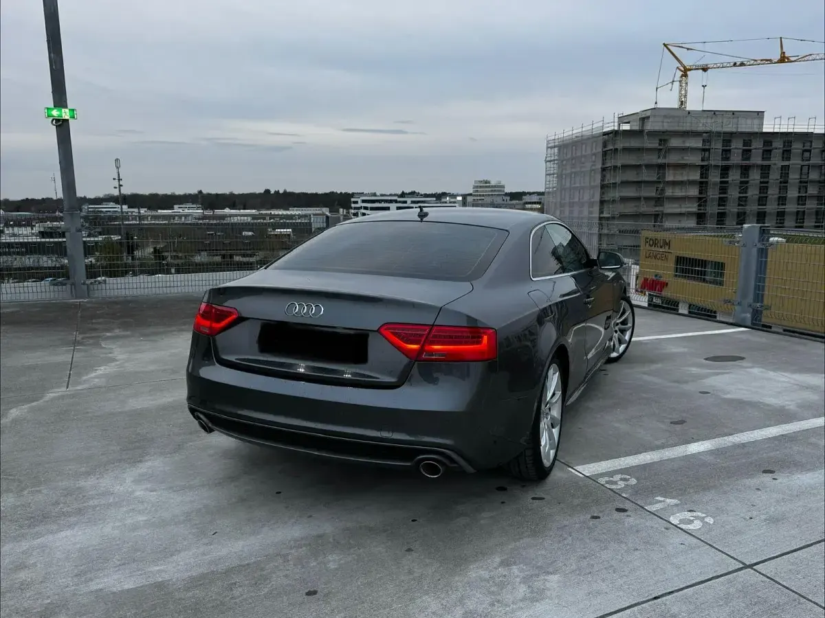 Gebraucht Audi A5 S-Line 204 PS (150 kW) 2015 Grau Coupé