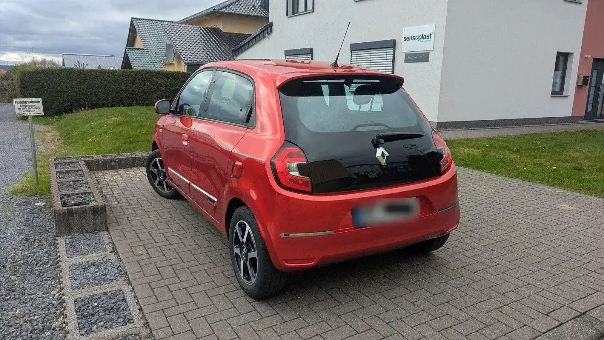 Używany Renault Twingo Intens 92 KM (67 kW) 2019 Czerwony Hatchback