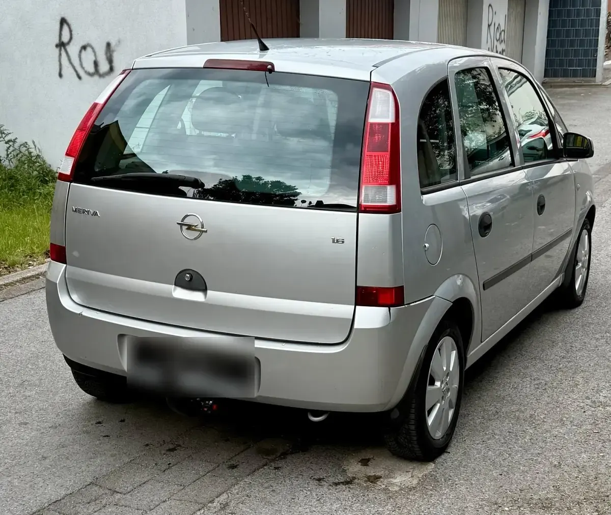 Gebraucht Opel Astra 105 PS (77 kW) 2003 Silber Kleinwagen