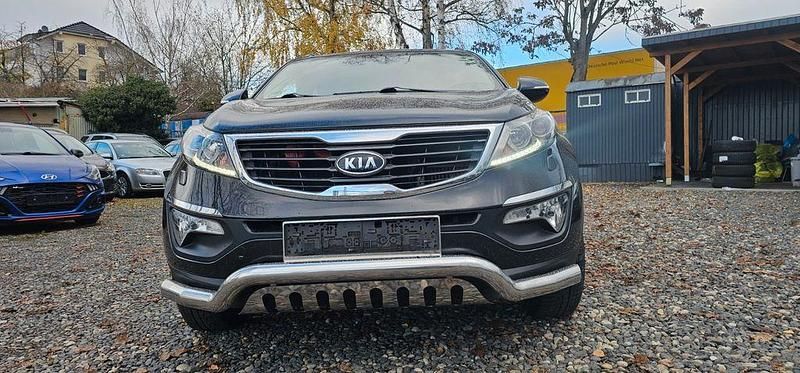 Schwarz Gebraucht 2011 Kia Sportage Spirit SUV | 7.200 € (Fairer Preis) - Bild 1/4