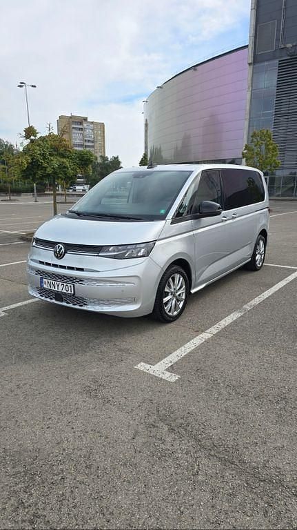 Silber Gebraucht 2024 VW T7 Life Van | 44.200 € - Bild 1/4
