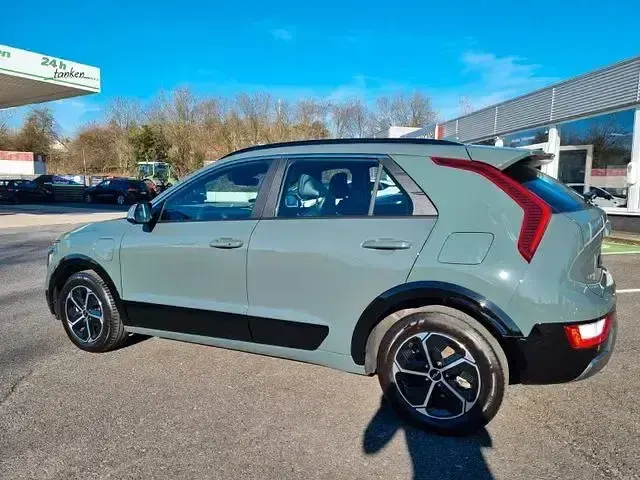Gebraucht Kia Niro Vision 171 PS (125 kW) 2025 Grün SUV