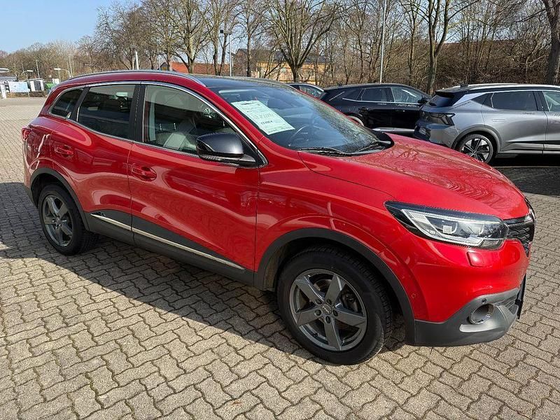 Gebraucht Renault Kadjar Bose Edition 131 PS (96 kW) 2017 Rot SUV