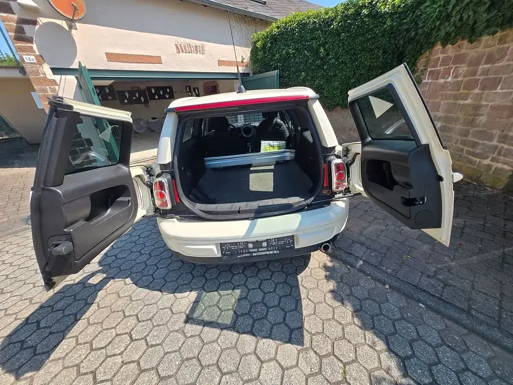 Gebraucht Mini Clubvan 111 PS (81 kW) 2013 Weiß Kombi