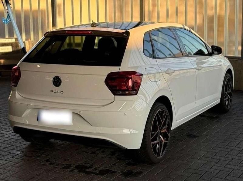 Gebraucht VW Polo Highline 95 PS (69 kW) 2021 Weiß Kleinwagen