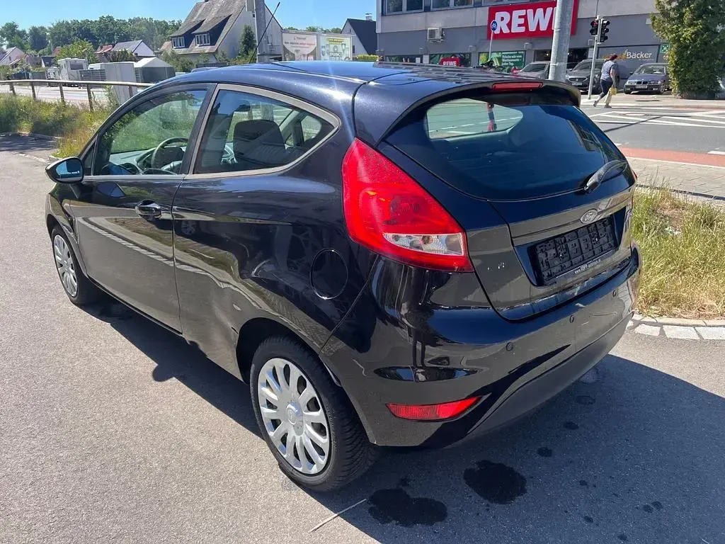 Gebraucht Ford Fiesta Trend 82 PS (60 kW) 2009 Schwarz Kleinwagen