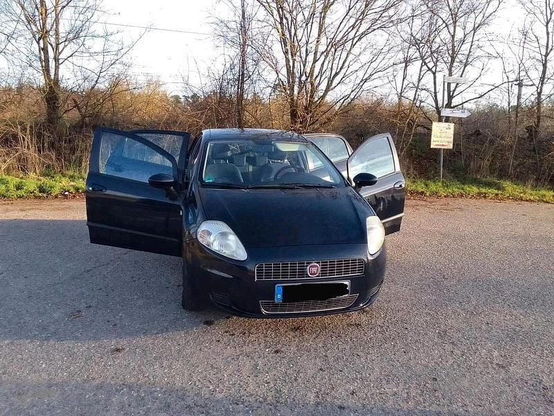 Blau Gebraucht 2009 Fiat Punto Kleinwagen | 1.450 € (Superpreis) - Bild 1/4