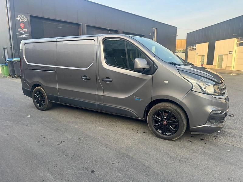 Gebraucht Fiat Talento 145 PS (106 kW) 2018 Grau Van / Kleinbus