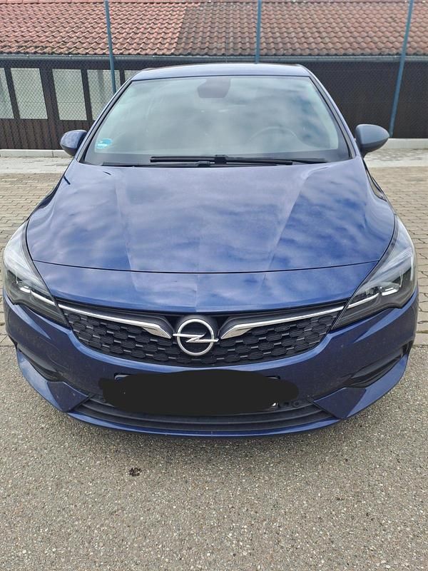 Blau Gebraucht 2021 Opel Astra Limousine | 9.500 € (Superpreis) - Bild 1/4