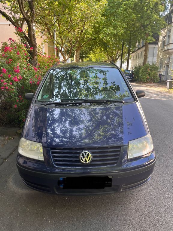 Blau Gebraucht 2002 VW Sharan Family Van / Kleinbus | 1.750 € (Guter Preis) - Bild 1/4