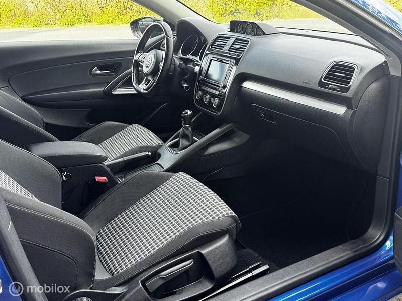 Gebraucht VW Scirocco 179 PS (131 kW) 2016 Blau Coupé