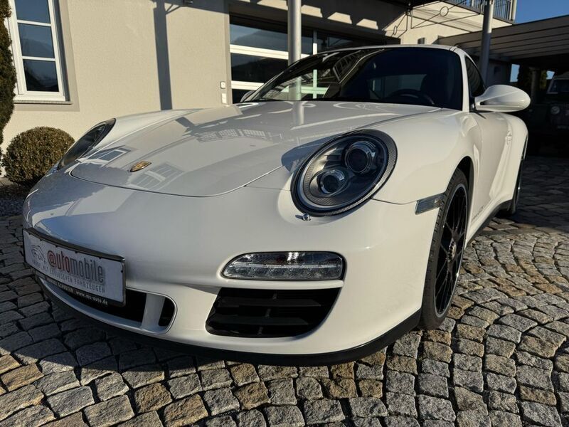 Weiß Gebraucht 2011 Porsche 911 Carrera GTS Limousine | 88.950 € (Fairer Preis) - Bild 1/4