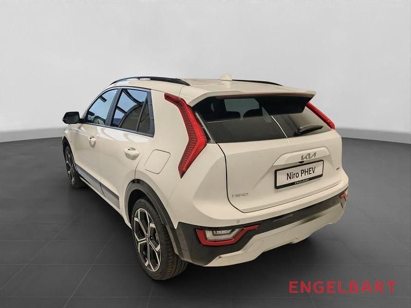 Neu Kia Niro Comfort 170 PS (125 kW) 2025 Weiß SUV