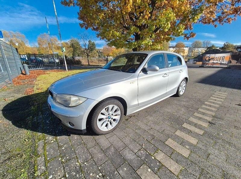 Grau Gebraucht 2006 BMW 116 Kleinwagen | 4.200 € (Fairer Preis) - Bild 1/4