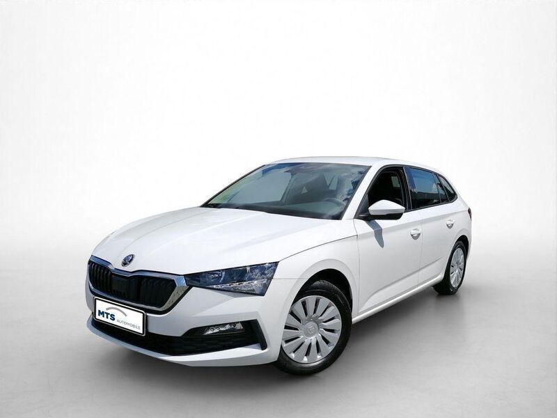 Weiß Gebraucht 2023 Skoda Scala Active Kleinwagen | 19.950 € (Guter Preis) - Bild 1/4
