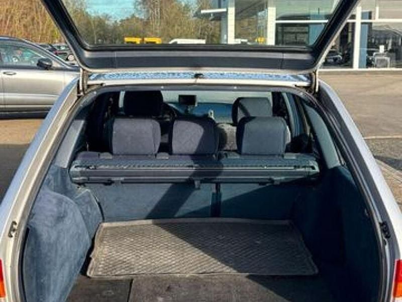 Gebraucht Mercedes 280 1995 Brillantsilber Kombi