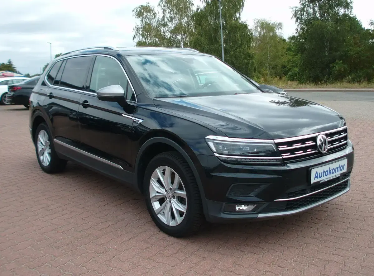 Gebraucht VW Tiguan Allspace Highline 190 PS (139 kW) 2019 Schwarz SUV