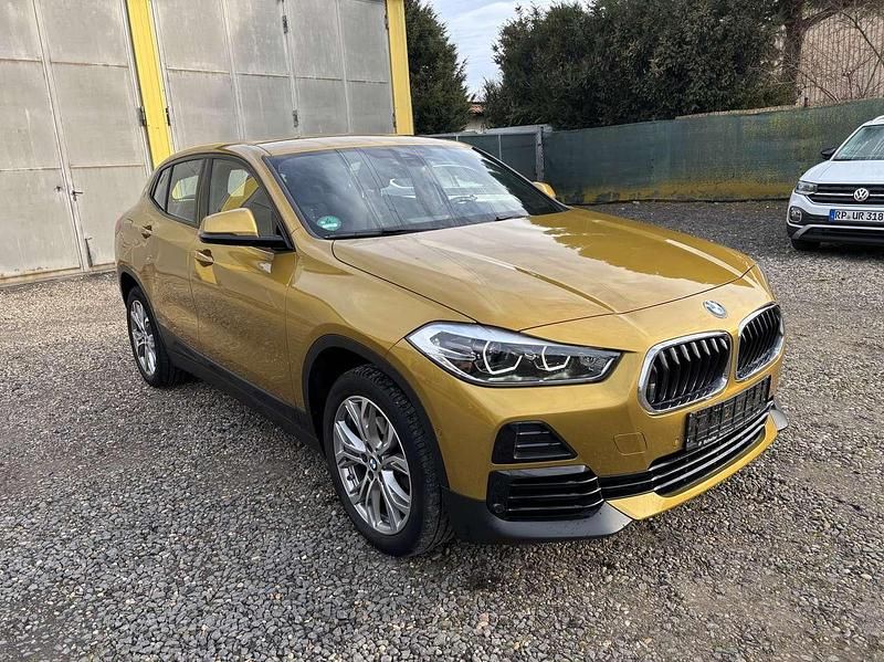Gebraucht BMW X2 Advantage 140 PS (102 kW) 2020 Galvanic gold metallic SUV