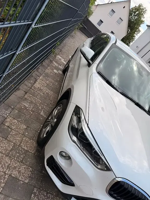 Gebraucht BMW X1 Sport Line 192 PS (141 kW) 2016 Weiß SUV