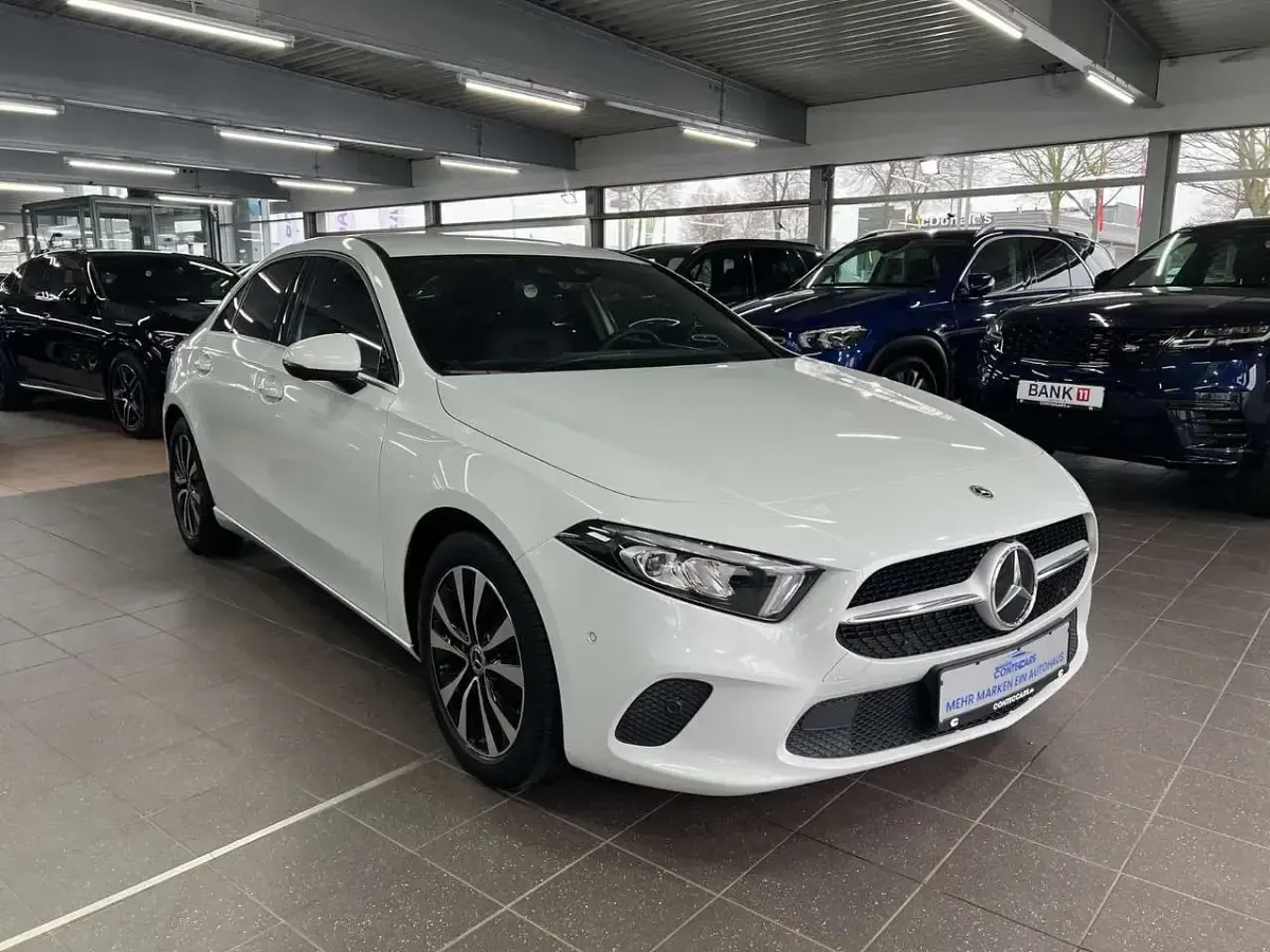 Gebraucht Mercedes A220 Style 190 PS (139 kW) 2020 Silber Limousine
