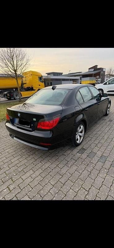 Gebraucht BMW 525 218 PS (160 kW) 2006 Schwarz Limousine