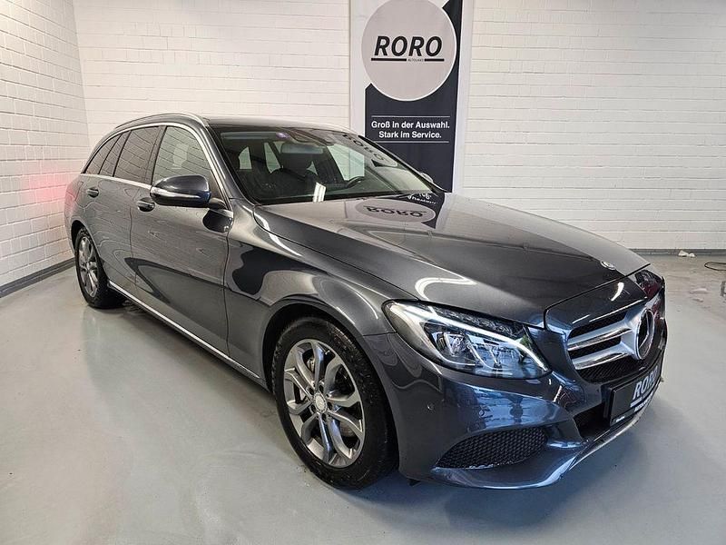 Gebraucht Mercedes C250 204 PS (150 kW) 2015 Grau Limousine