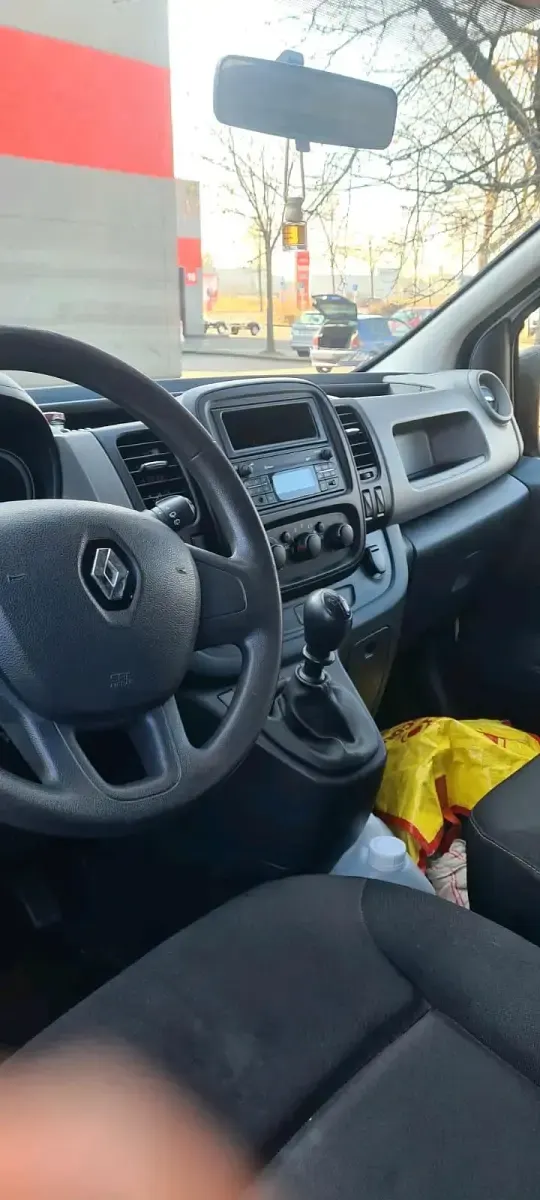 Gebraucht Renault Trafic 2016 Weiß Van / Kleinbus