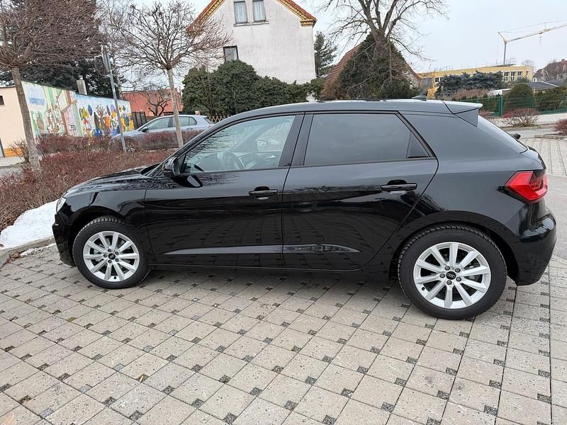 Gebraucht Audi A1 Advanced Plus 116 PS (85 kW) 2024 Schwarz Limousine
