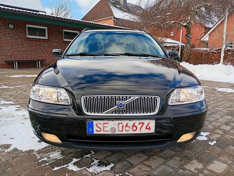Gebraucht Volvo V70 140 PS (102 kW) 2006 Schwarz Kombi