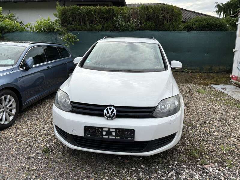 Candyweiss Gebraucht 2009 VW Golf Plus Cross Trendline Van / Kleinbus | 4.200 € (Guter Preis) - Bild 1/4