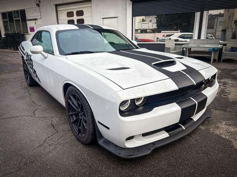 Gebraucht Dodge Challenger 492 PS (361 kW) 2023 White knuckle Coupé