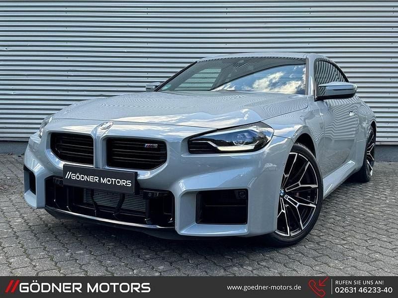 Brooklyn grau metallic Gebraucht 2025 BMW M2 Sport Line Coupé | 68.680 € (Superpreis) - Bild 1/4