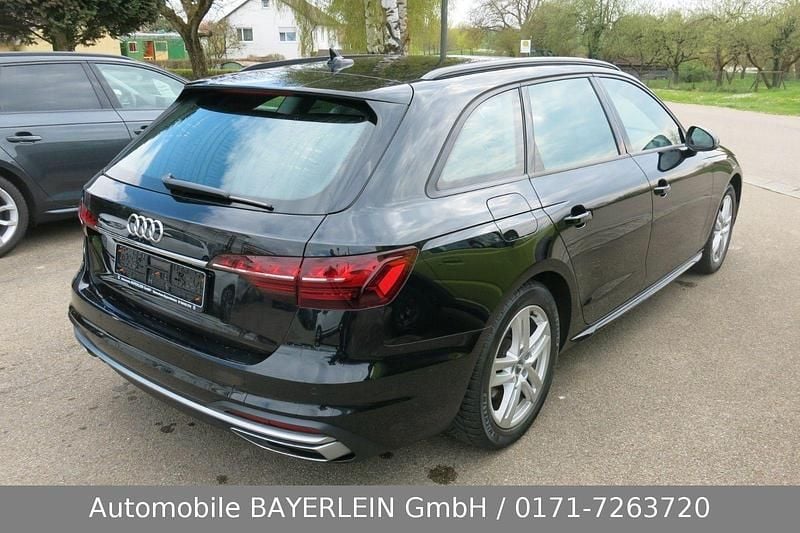 Second-hand Audi A4 Advanced Plus 204 CP (150 kW) 2022 Negru Break