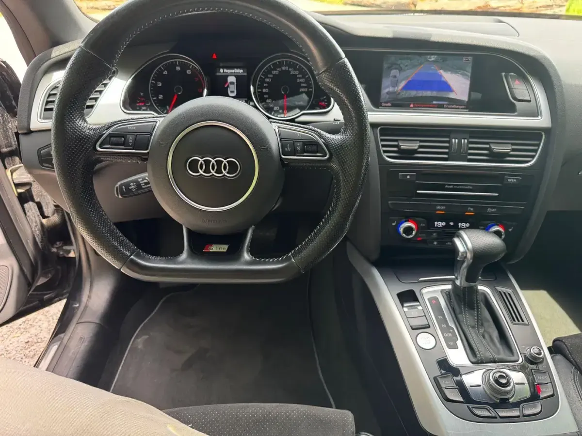 Gebraucht Audi A5 Cabriolet Sport 230 PS (169 kW) 2016 Schwarz Cabrio