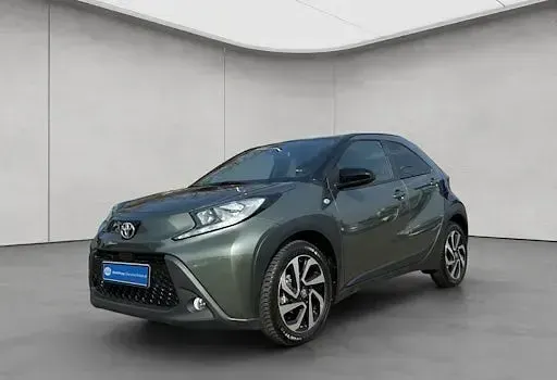 Gebraucht Toyota Aygo X Pulse 72 PS (52 kW) 2023 Grün SUV