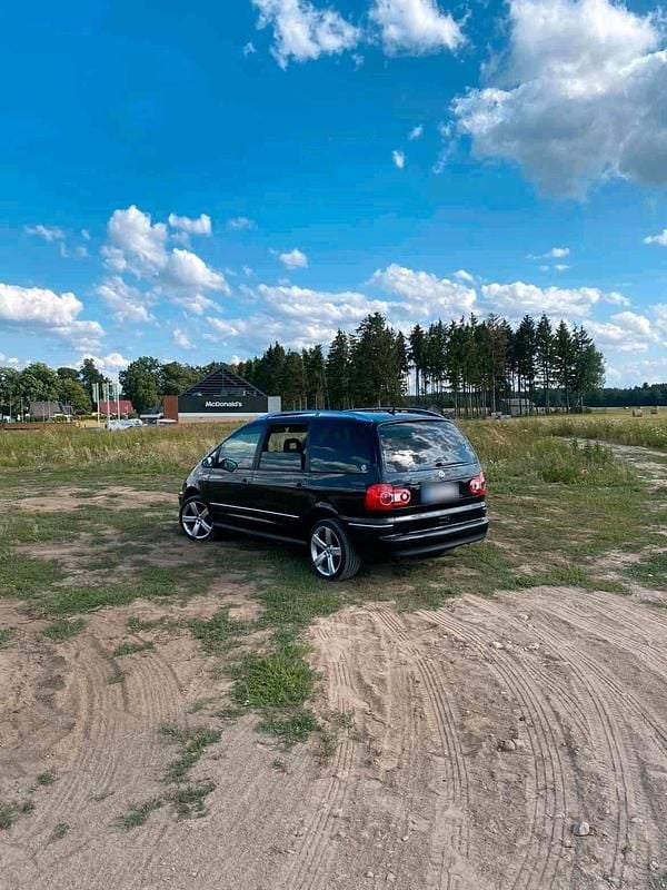Gebraucht VW Sharan 140 PS (102 kW) 2007 Schwarz Van / Kleinbus