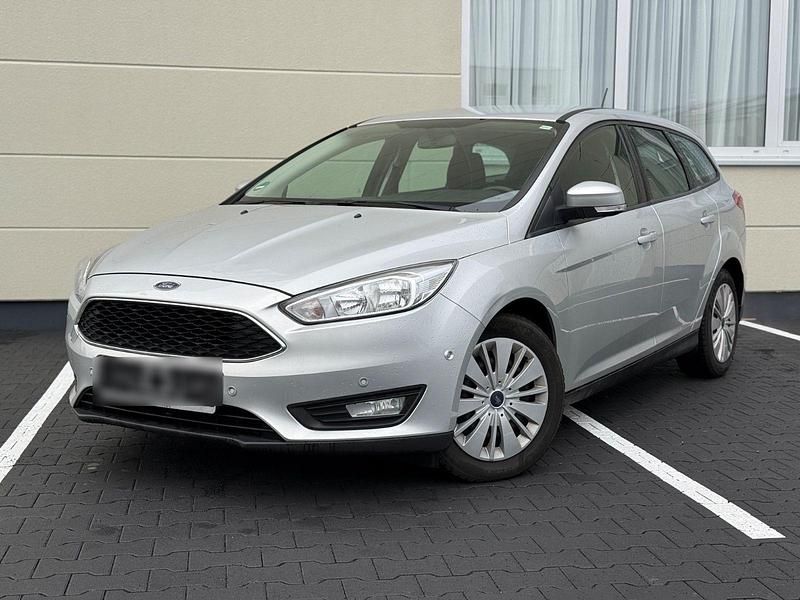 Gebraucht Ford Focus Business Edition 120 PS (88 kW) 2018 Silber Kombi