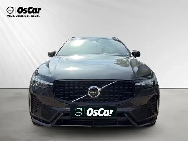 Gebraucht Volvo XC60 Plus 197 PS (144 kW) 2023 Grau SUV