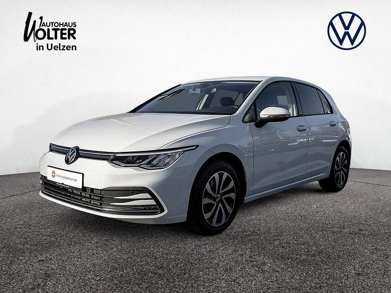 Weiß Gebraucht 2023 VW Golf Limousine | 20.390 € (Guter Preis) - Bild 1/4