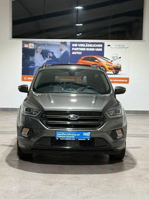Gebraucht Ford Kuga ST-Line 179 PS (131 kW) 2017 Grau SUV