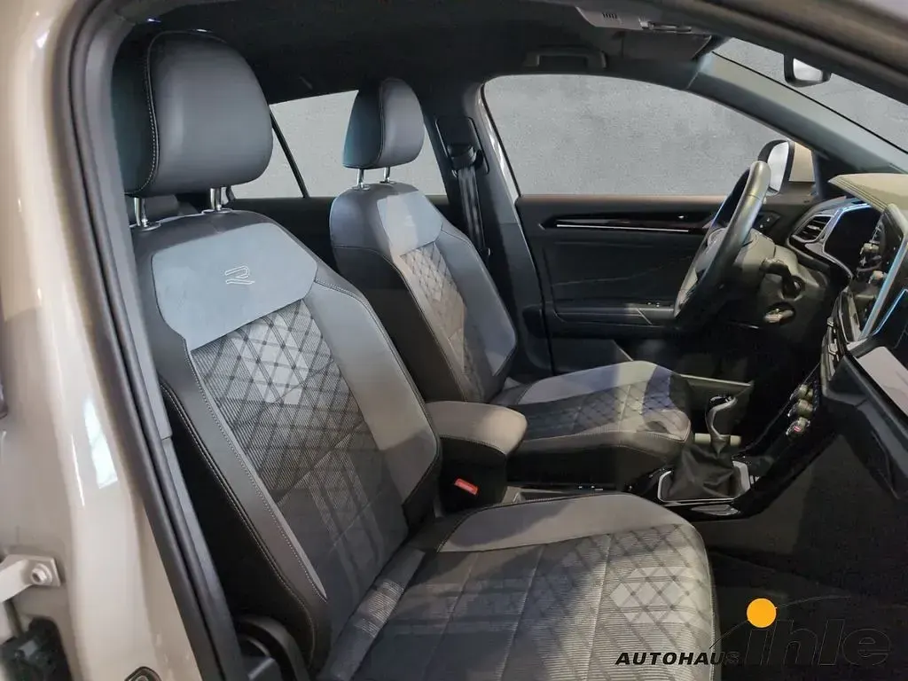 Gebraucht VW T-Roc R-line 110 PS (80 kW) 2024 Grau SUV