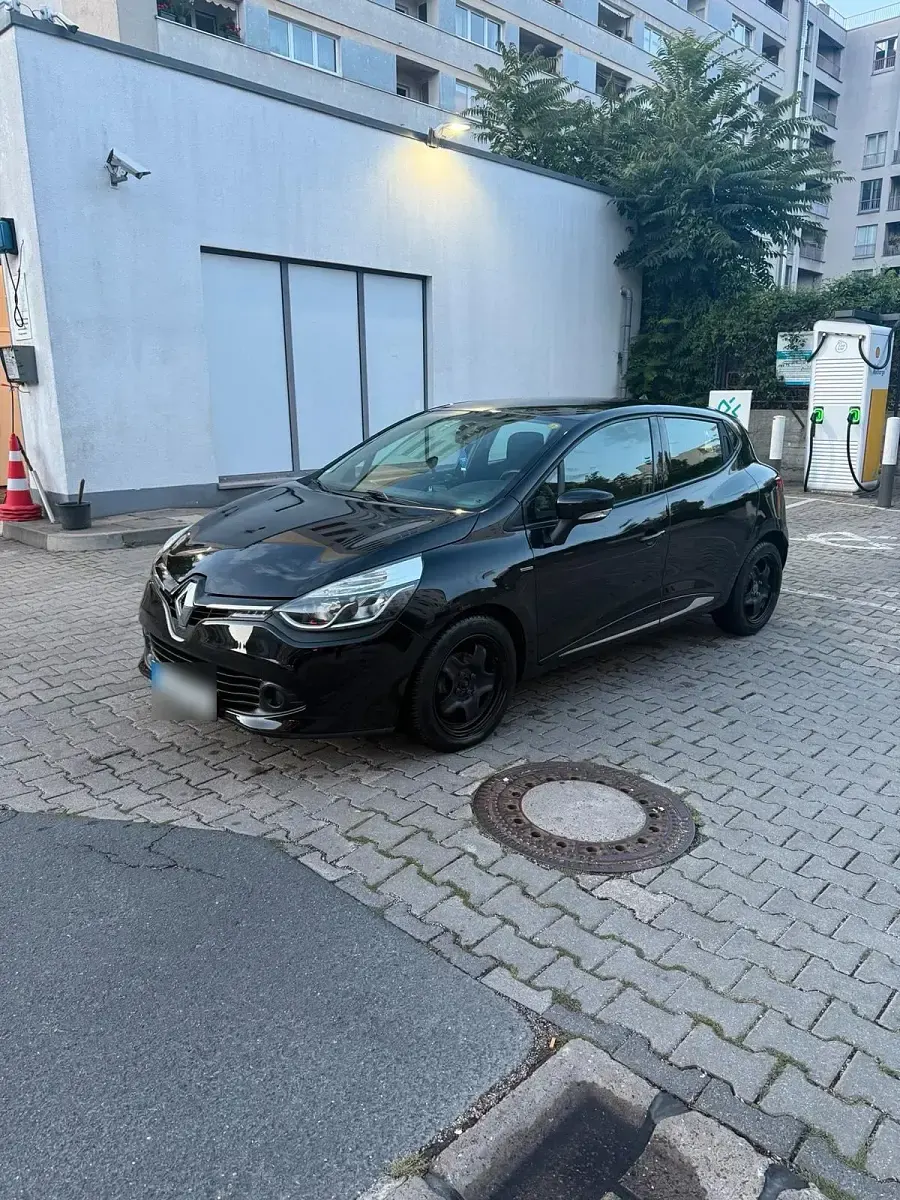 Gebraucht Renault Clio IV LIMITED 90 PS (66 kW) 2016 Schwarz Kleinwagen