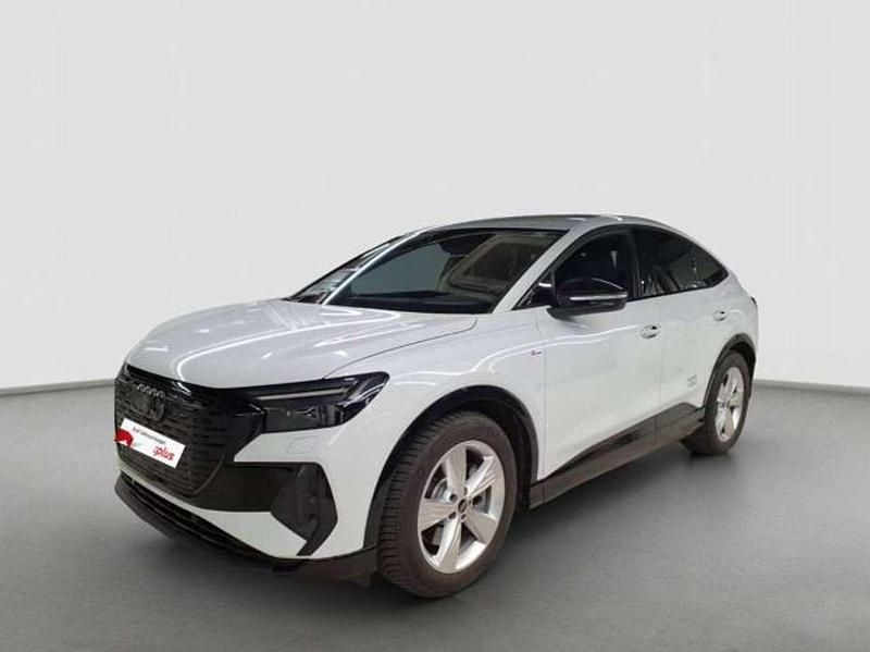Gebraucht Audi Q4 e-tron S-Line 210 kW (286 PS) 2025 Gletscherweiß metallic SUV