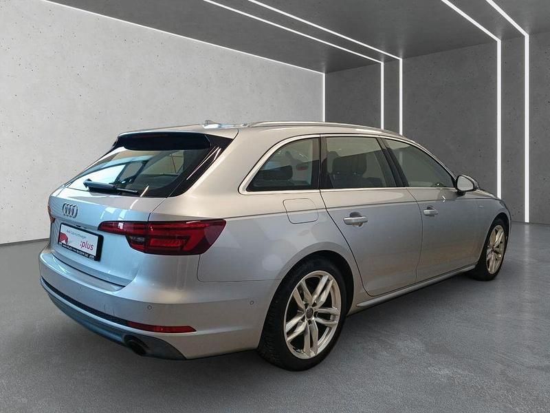 Gebraucht Audi A4 Design 190 PS (139 kW) 2018 Silber Kombi