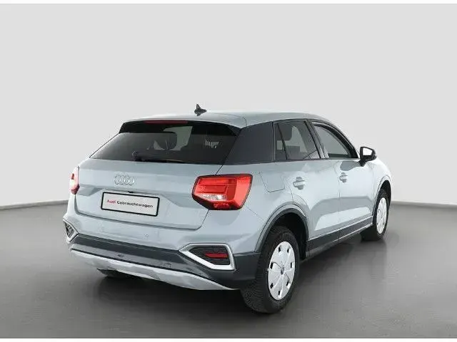 Gebraucht Audi Q2 Advanced Plus 116 PS (85 kW) 2025 Pfeilgrau perleffekt SUV