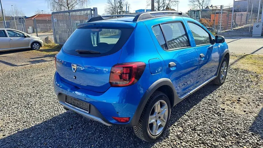 Gebraucht Dacia Sandero Prestige 90 PS (66 kW) 2018 Blau SUV