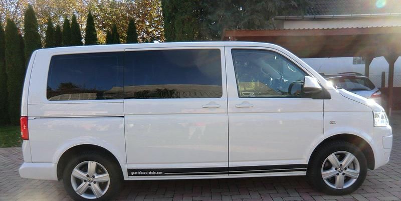 Gebraucht VW Multivan 180 PS (132 kW) 2010 Weiß Van / Kleinbus