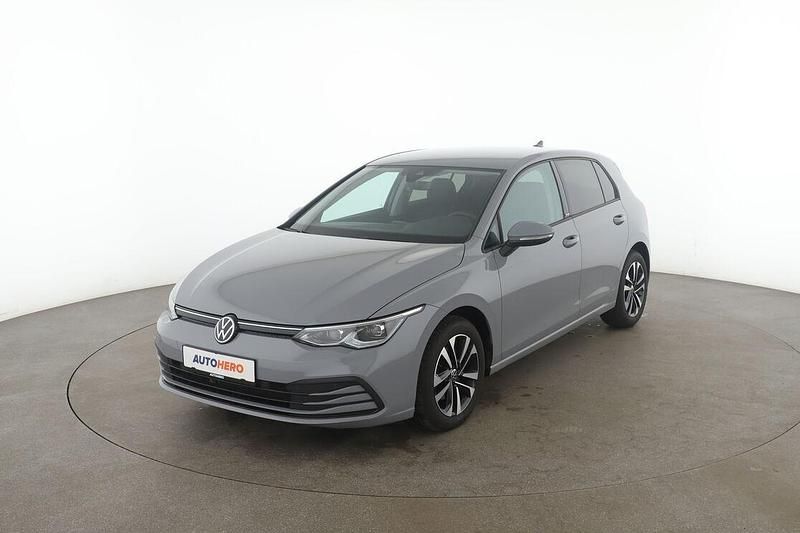 Grau Gebraucht 2020 VW Golf VIII United Limousine | 18.650 € (Fairer Preis) - Bild 1/3